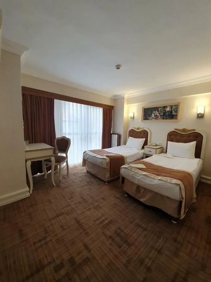 Elysion Hotel İstanbul 2*,